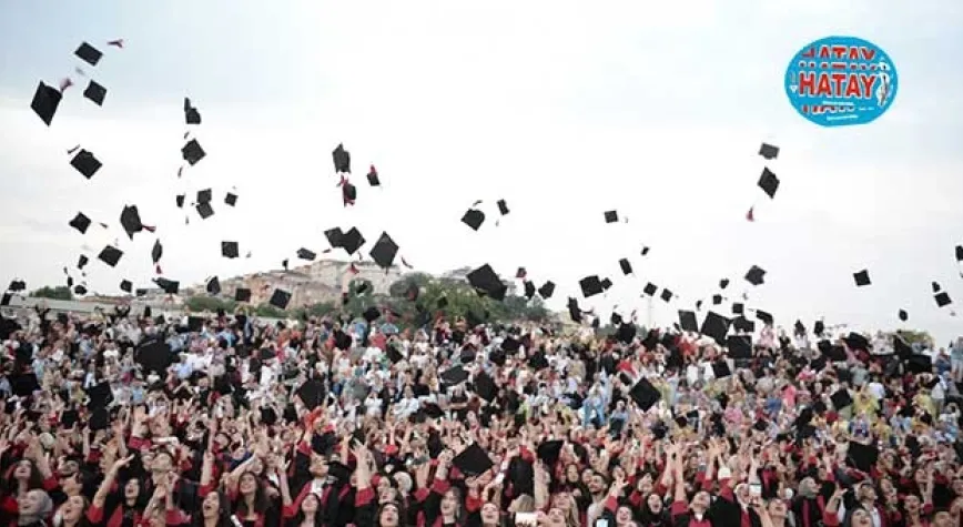 İstanbul Bilgi Üniversitesi’nde mezuniyet heyecanı