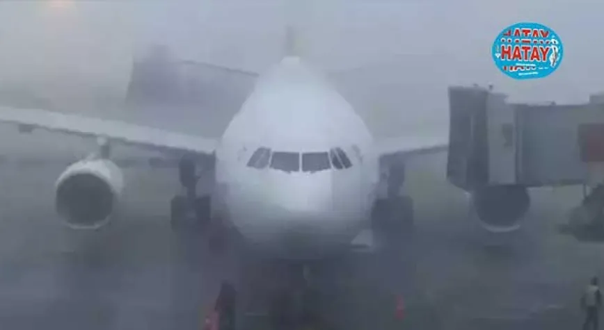 İstanbul'da hava ulaşımına sis engeli