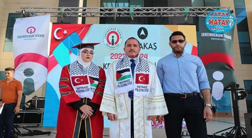 İSTE 2023- 2024 MEZUNLARINI COŞKULU BİR TÖRENLE UĞURLADI