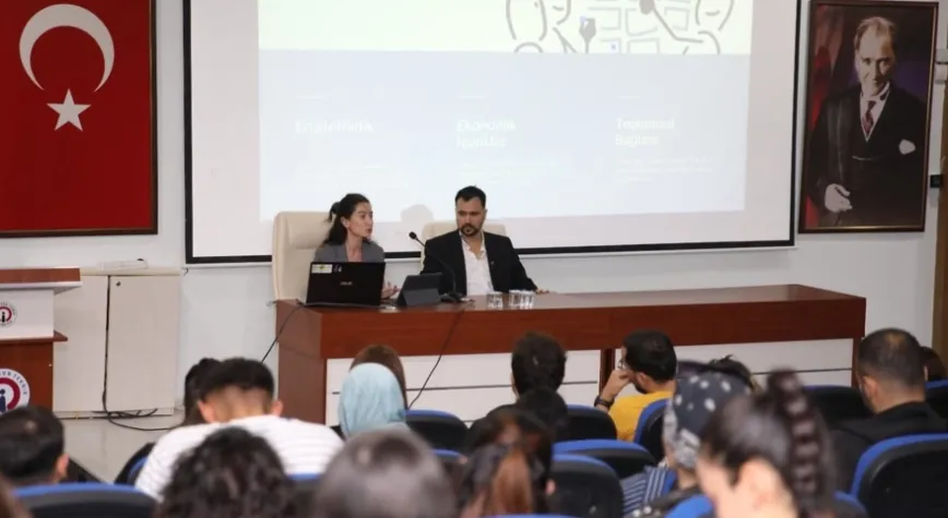 İSTE’DE KENT TARIMI VE TASARIMI KONUŞULDU