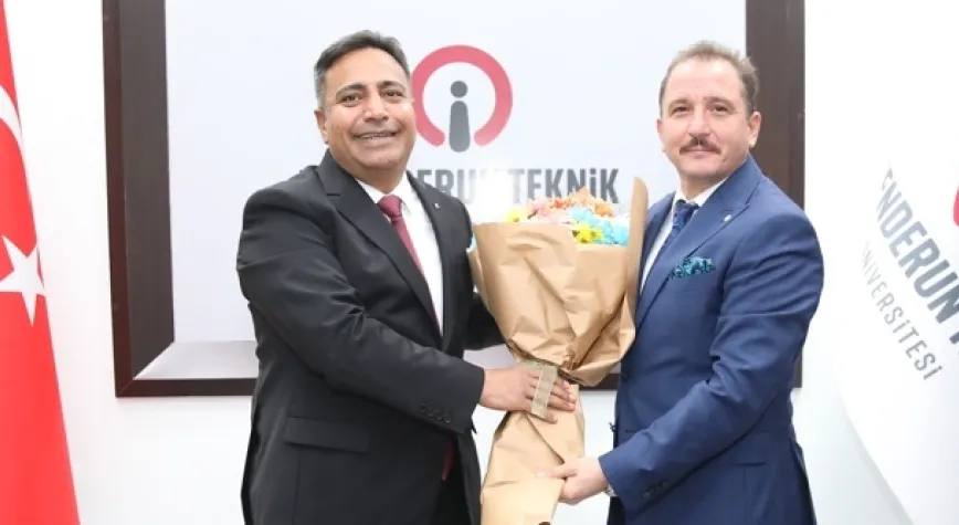 İSTE’DE REKTÖRLÜK DEVİR TESLİM TÖRENİ YAPILDI