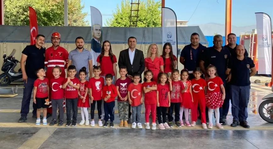 İTFAİYE HAFTASI’NI ÇOCUKLARLA BERABER KUTLADILAR