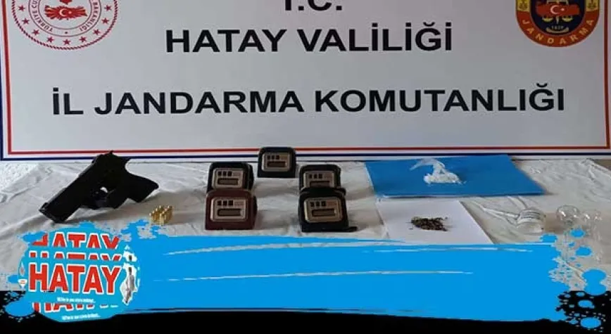 Jandarma zehir tacirlerini yakaladı