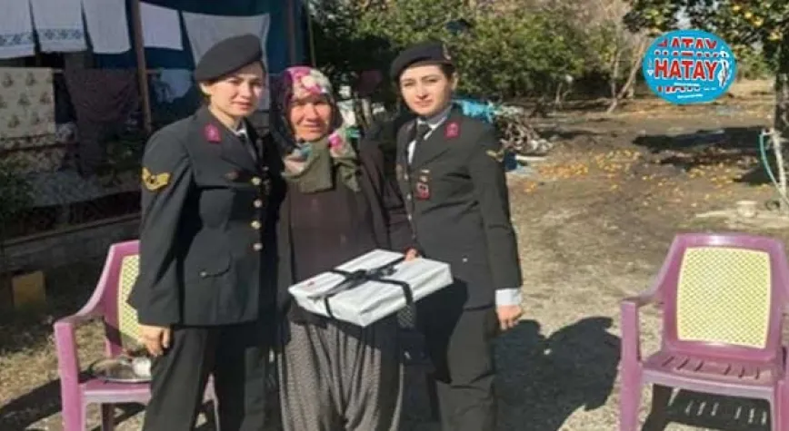 Jandarmadan Depremde Hayatını Kaybeden Askerlerin Ailelerine Ziyaret