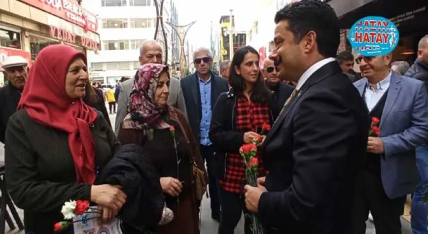 KADINLARA 8 MART BİLGİLENDİRME STANDI