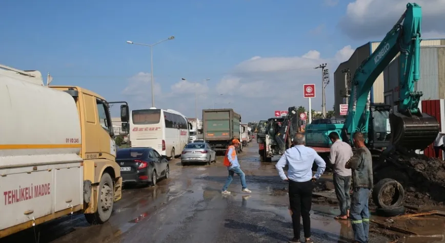 Kapanan yollar ulaşıma açıldı