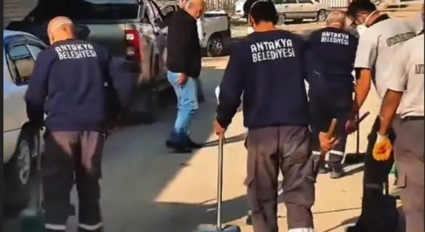 Kapsamlı Temizlik Çalışmaları Devam Ediyor