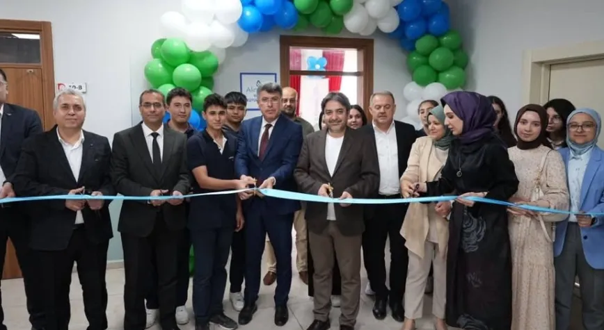 Karlısu’da Kütüphane Açıldı