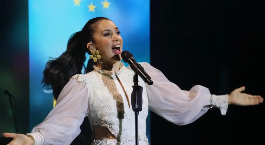 Karsu, Hatay’da Dayanışma Konserinde Sahne Aldı
