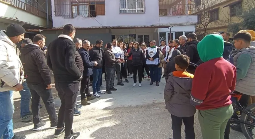 Kaybedecek Bir Karış Toprağımız Yok