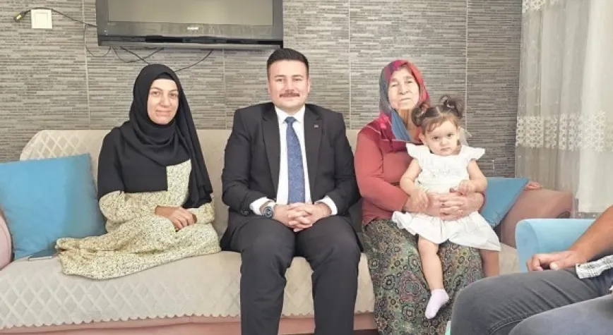 KAYMAKAM ACAR DAVETİ GERİ ÇEVİRMEDİ