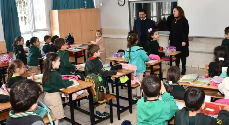 Kaymakam Yılmaz Öğretmenleri Dinledi