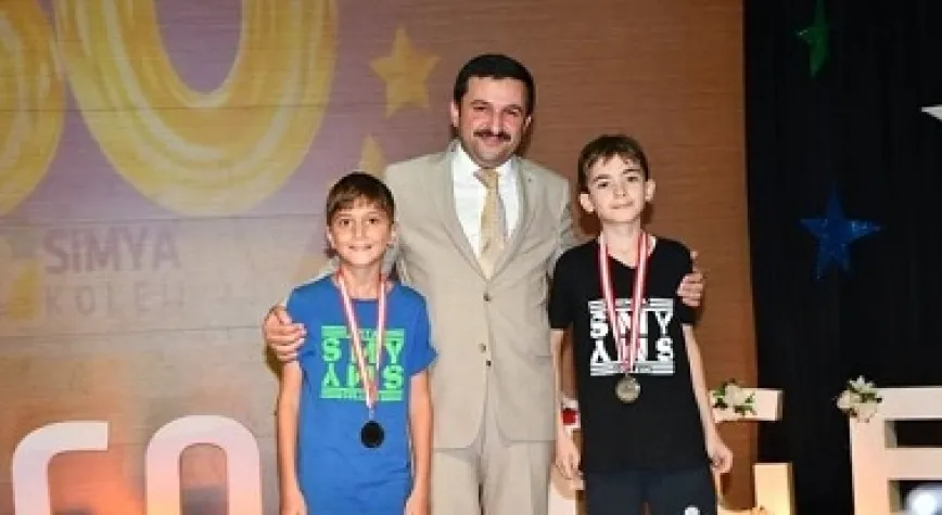 KAYMAKAM YILMAZ SİMYA KOLEJİ'NİN PROGRAMINA KATILDI