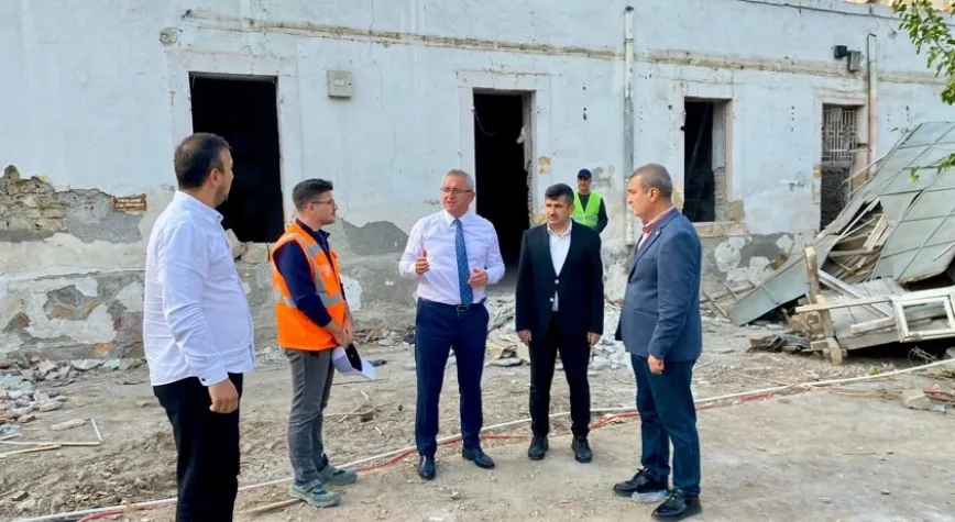 Kaymakamdan Tarihi Lisede İnceleme