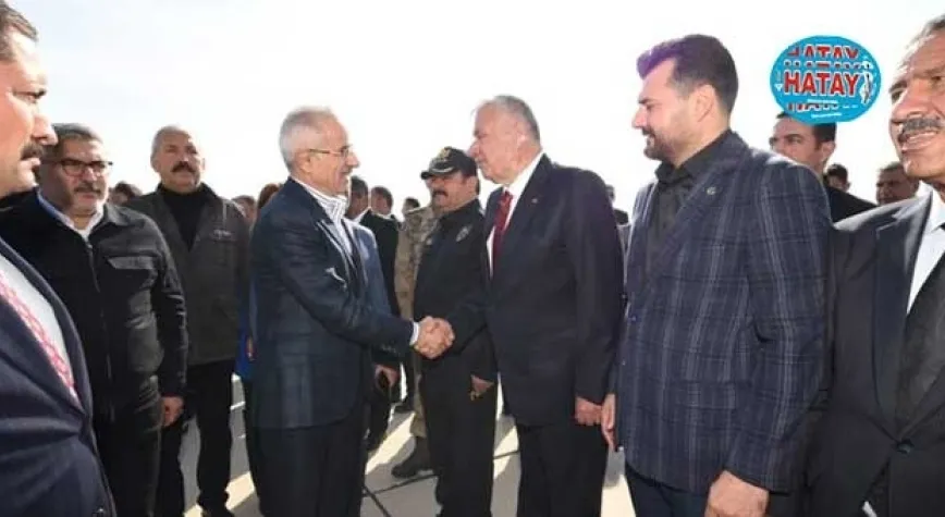 KENTİN SORUNLARINI BAKANA İLETTİ