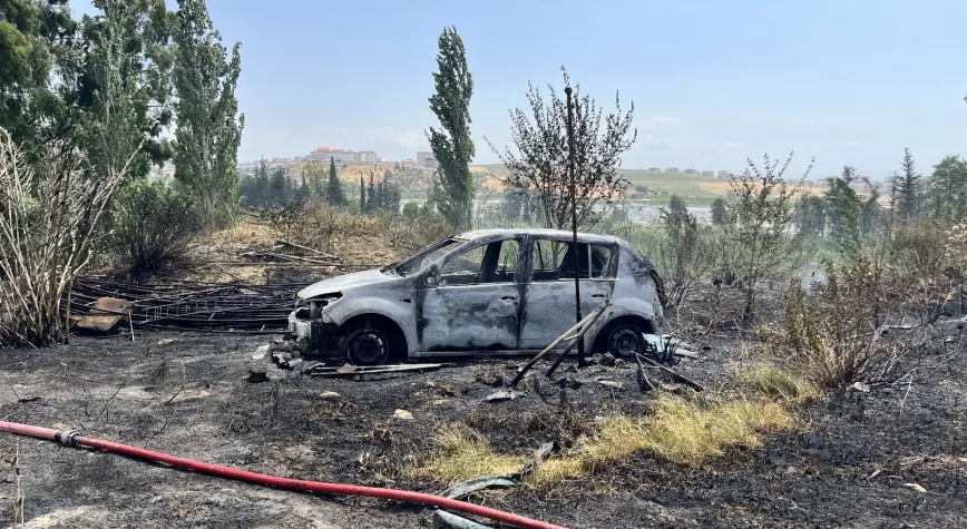 Kırıkhan'da Bahçe Yangını: Otomobil Küle Döndü