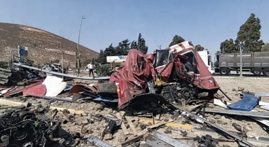 Kırıkhan’da Feci Trafik Kazası: 1 Kişi Yaralandı