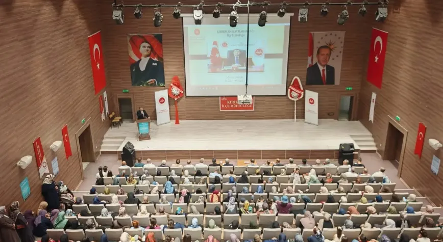 Kırıkhan’da “Peygamberimiz ve Güzel Ahlak” Konferansı