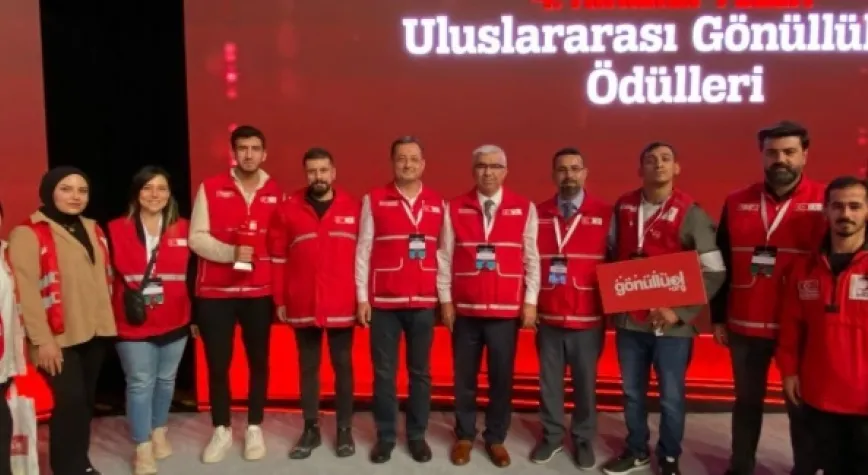 Kızılay Hatay Şubesi, Gönüllülük Ödüllerinde Yine Zirvede!