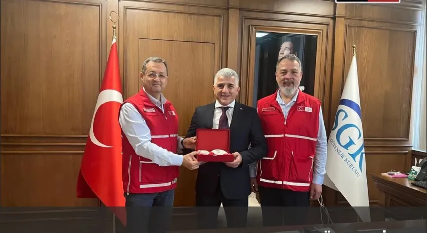 Kızılay’dan SGK Hatay’a Sosyal Güvenlik Haftası Ziyareti