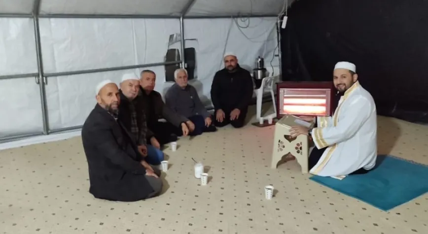 Konteyner Kentlerde Huzur Sohbetleri Devam Ediyor