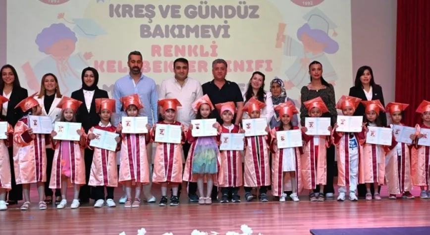 Kreşde Mezuniyet Coşkusu