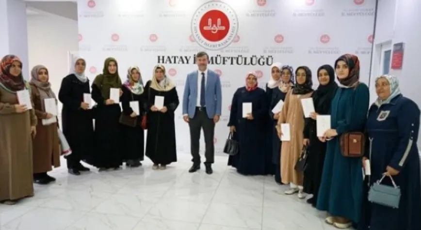 Kur'an'da Aile Örnekleri Üzerine Söyleşi Programı Düzenlendi