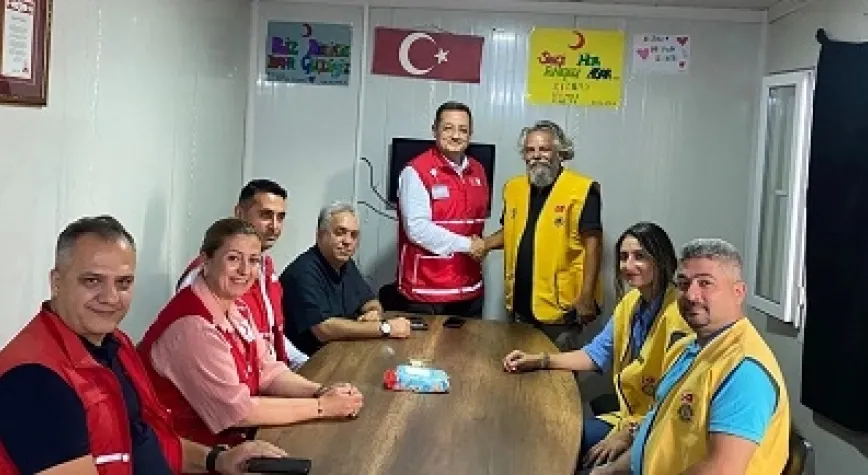 LİONS DERNEĞİ’NDEN KIZILAY HATAY ŞUBESİ’NE ZİYARET
