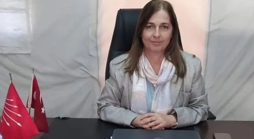 MİLLETVEKİLİ MULLAOĞLU ÇEKMECELİOĞLU’NU TEBRİK ETTİ