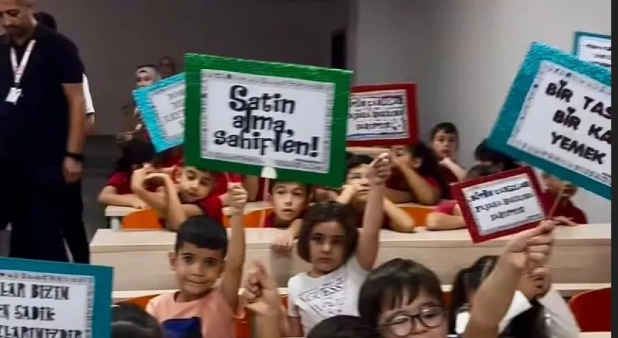 Minik öğrenciler hayvan sevgisiyle tanıştı