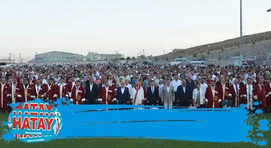 MKÜ MEZUNLARINI VERDİ...