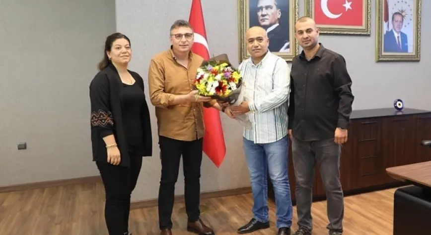 MUHTARLARDAN DÖNMEZ'E TEŞEKKÜR ZİYARETİ