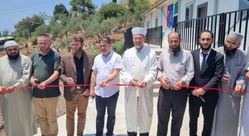 Mütfü Topçu, Suriye Bayırbucak'ta Eğitim Merkezi Açılışına Katıldı