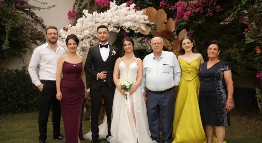 Mutluluğa yelken açtılar