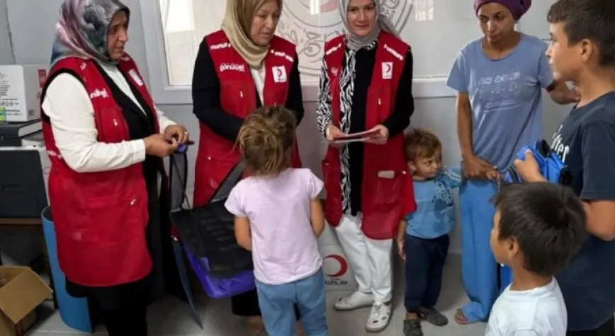 Öğrencilere kırtasiye desteği Kızılay’dan