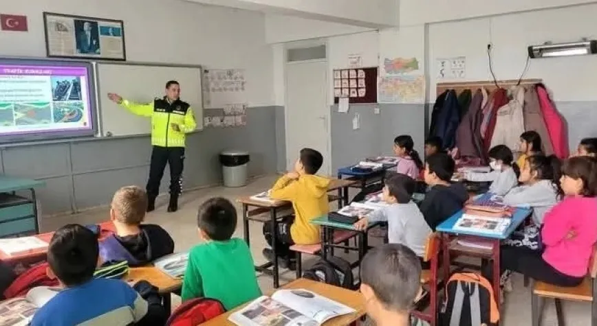 Öğrencilere Trafik Eğitim Semineri