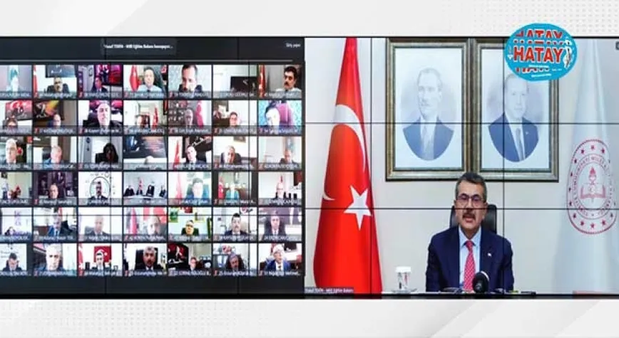 Öğretmenler yeni müfredat ile ilgili bilgilendirilecek