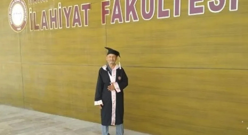 OKUMA AŞKINI KAYBETMEDİ, 66 YAŞINDA MEZUN OLDU!
