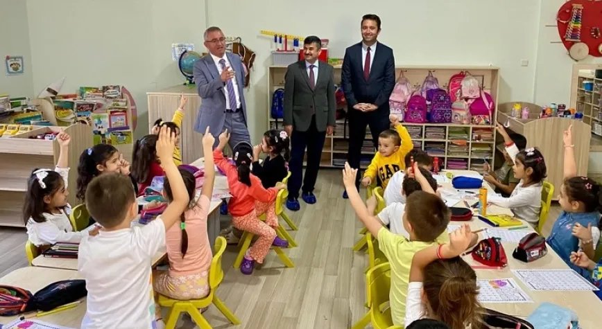 Önder minik öğrencilerle buluştu