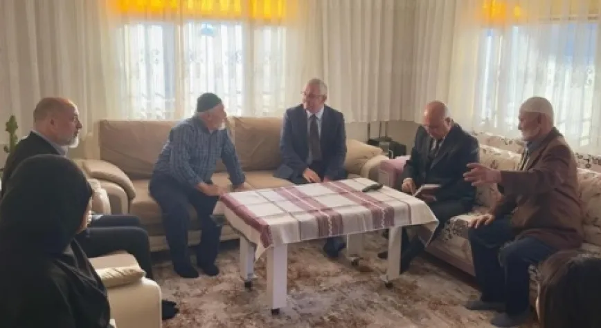 Önder şehit ailelerini ziyaret etti