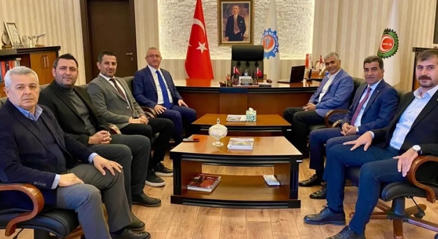 Önder'den Özçelik-İş Sendikasına Ziyaret