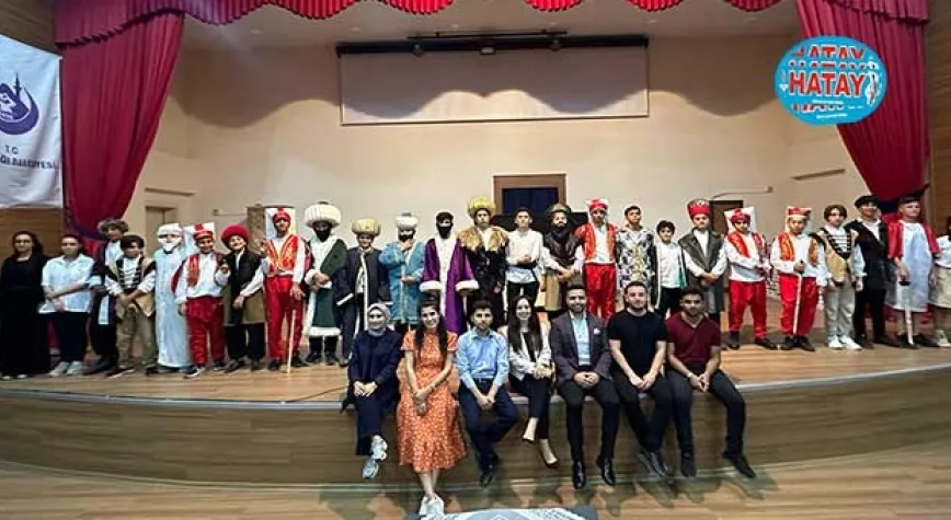 ONLAR GELECEĞİN SANATÇILARI