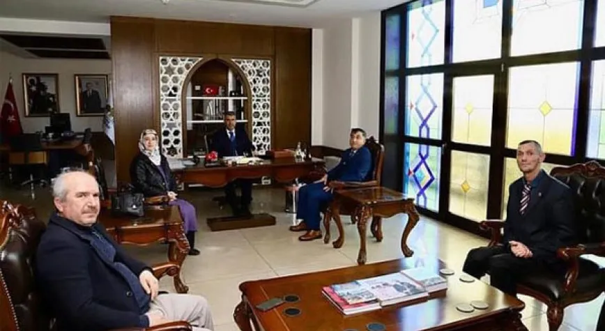 PAYAS’IN İLÇE OLMASINI KUTLADILAR