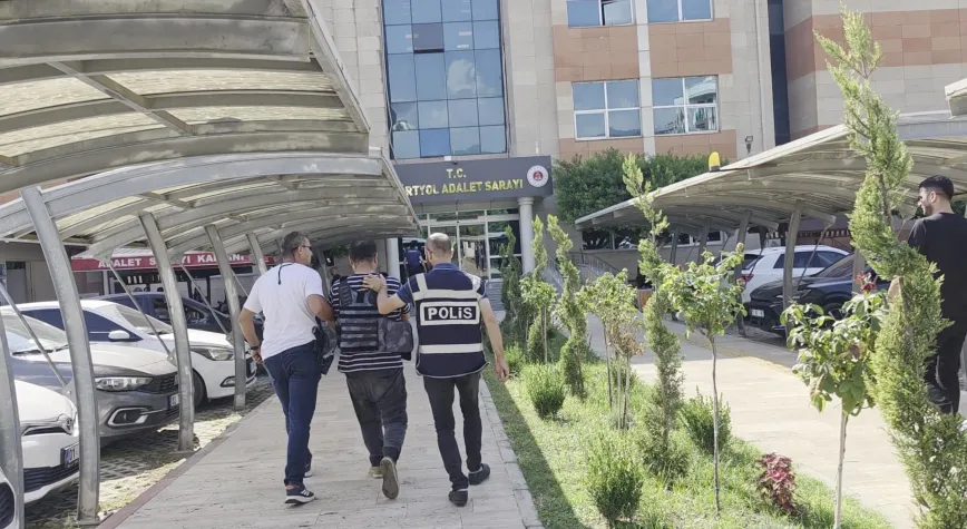 Payas’ta Eşini Öldüren Şüpheli Adliyeye Sevk Edildi