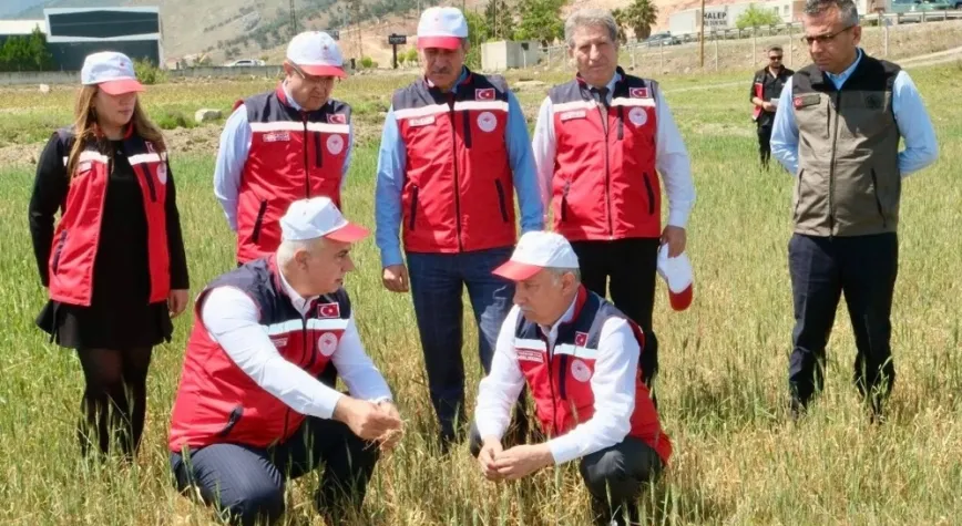 Polat Tarım Arazilerinde İncelemelerde Bulundu