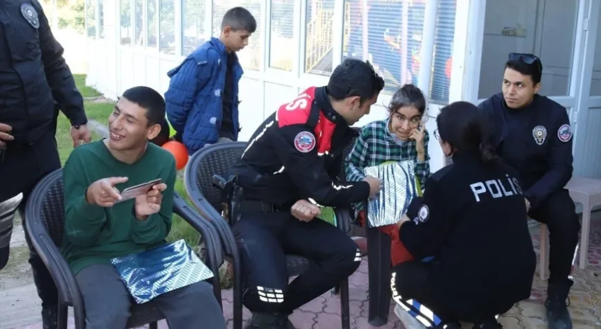 Polis Her Yerde Güven Veriyor!