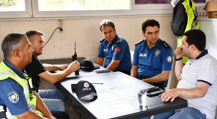 POLİS KONTROL NOKTASINA ZİYARET