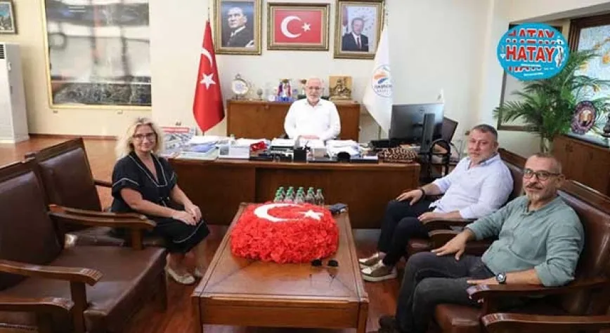 POLONYALI GAZETECİ BAŞKAN TOSYALI'YI ZİYARET ETTİ