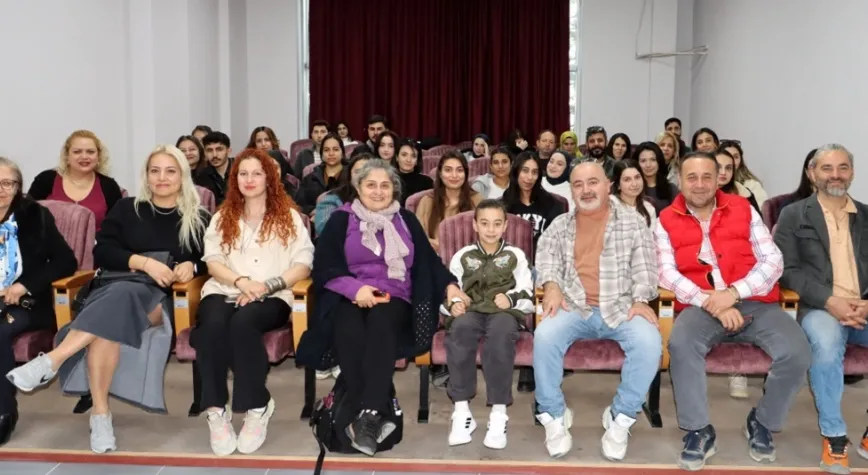 Prof. Dr. Cereci'nin Hatay Çocuk Oyunları Belgeseli Duygulandırdı
