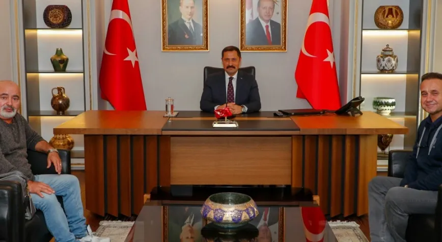 Prof. Dr. Sedat Cereci'nin Hatay Çocuk Oyunları Belgeseline Vali Desteği 